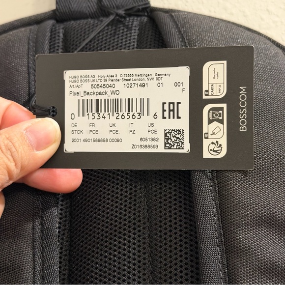 BOSS NWT Unisex Black Pixel Logo Backpack Commuter Travel Laptop Work Bag Office - Picture 6 of 6